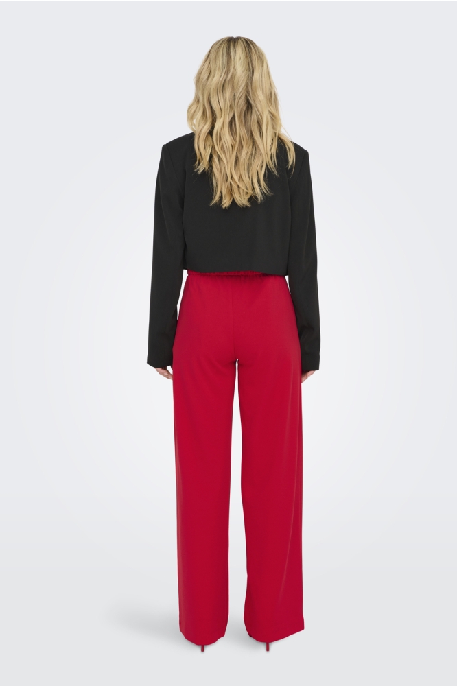 Jacqueline de Yong rode dames broek | Model achteraanzicht