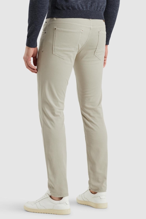 Vanguard beige heren broek | Model achteraanzicht