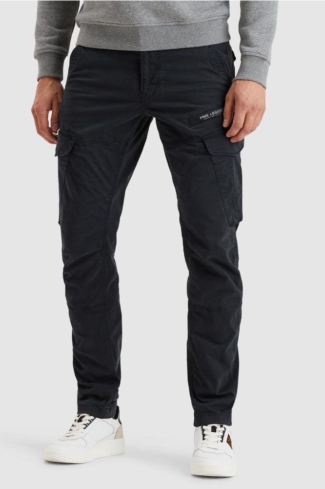 PME legend blauwe heren broek | Model vooraanzicht