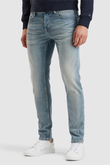 Cast Iron blauwe heren jeans | Model zijaanzicht