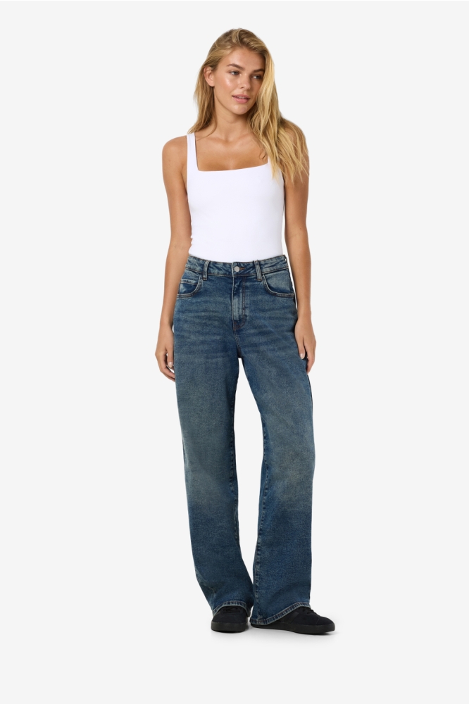Noisy may blauwe dames jeans | Model