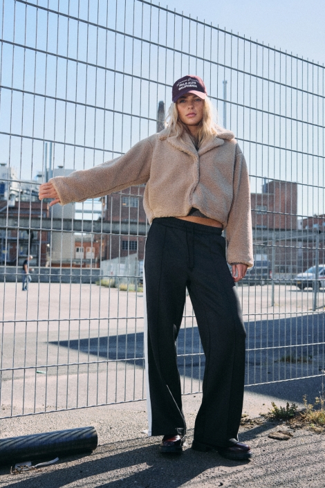 Noisy may zwarte dames broek | Sfeerbeeld, In situatie