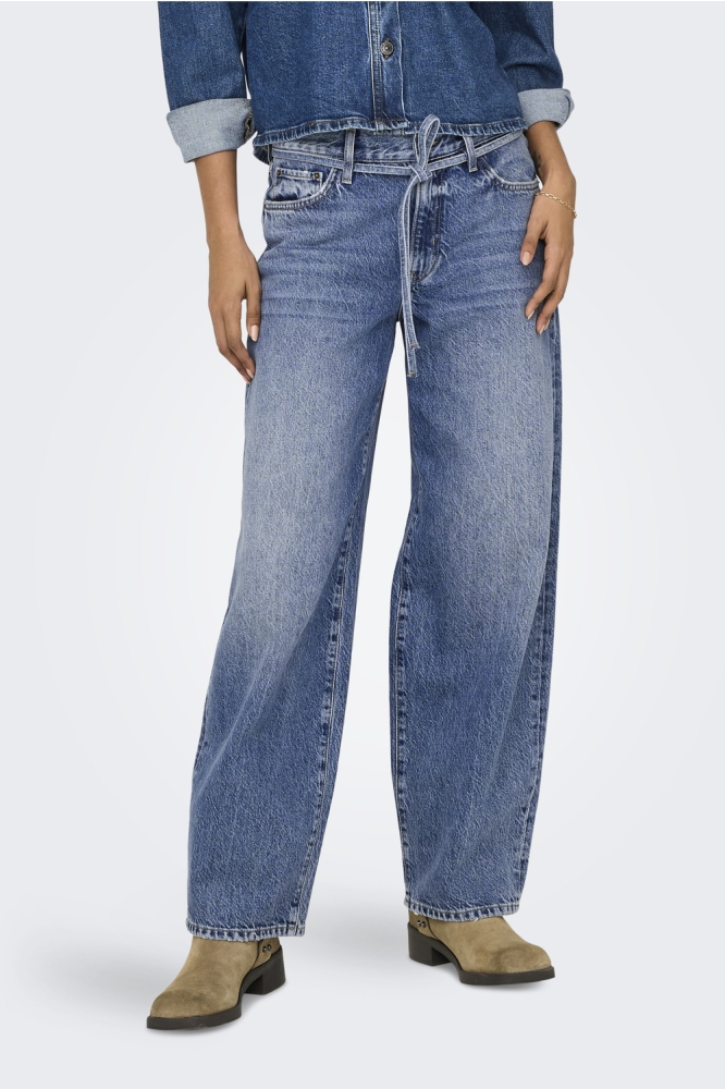 Only blauwe dames jeans | Model vooraanzicht