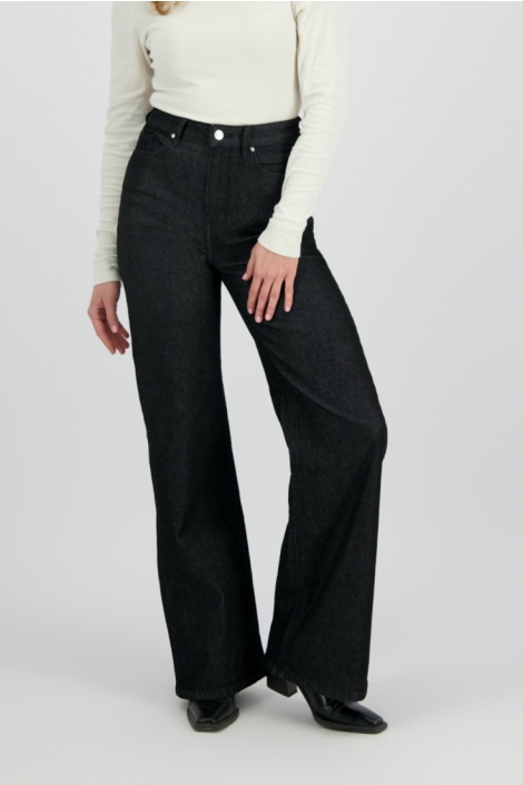 Raizzed zwarte dames jeans | Model vooraanzicht