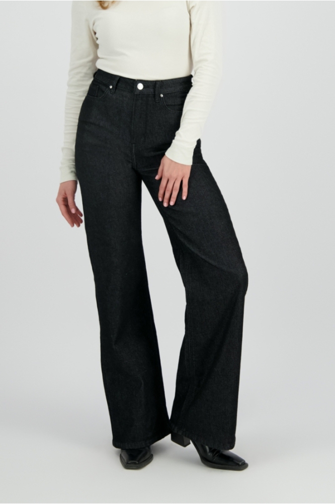 Raizzed zwarte dames jeans | Model vooraanzicht