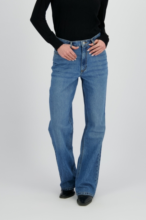 Raizzed blauwe dames jeans | Model vooraanzicht