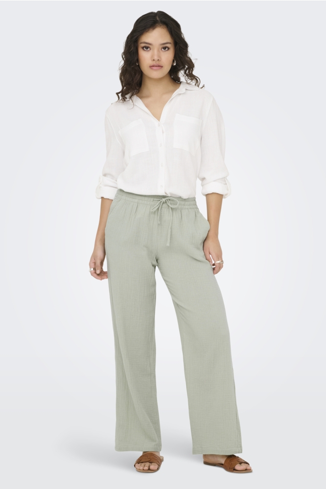 Jacqueline de Yong groene dames broek | Model