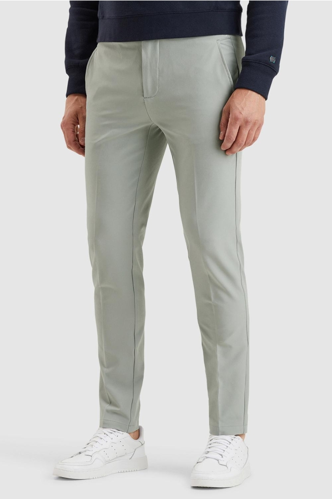 Cast Iron beige heren broek | Model zijaanzicht