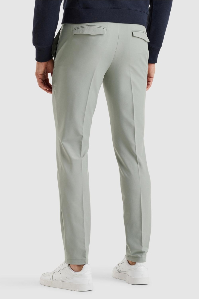 Cast Iron beige heren broek | Model achteraanzicht