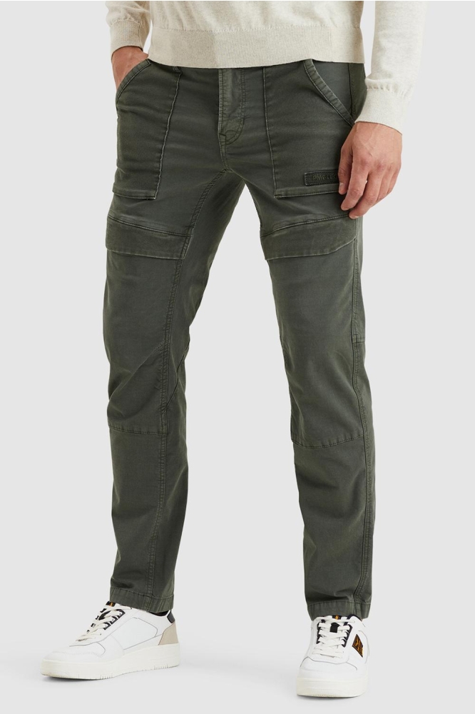 PME legend groene heren broek | Model vooraanzicht
