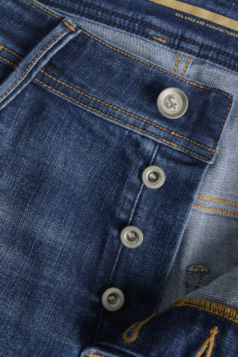 Jack & Jones blauwe heren jeans | Close up