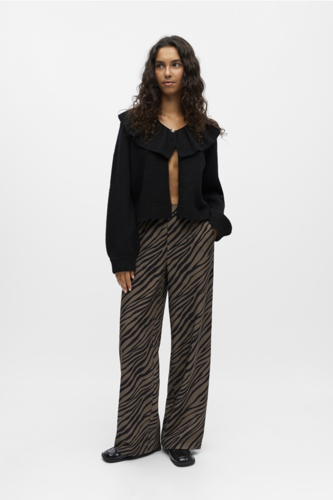 Object zwarte dames broek | Model