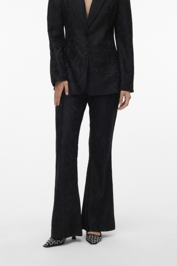Vero Moda Broek VMSCARLY MW FLARED LACE PANT 10336372 BLACK