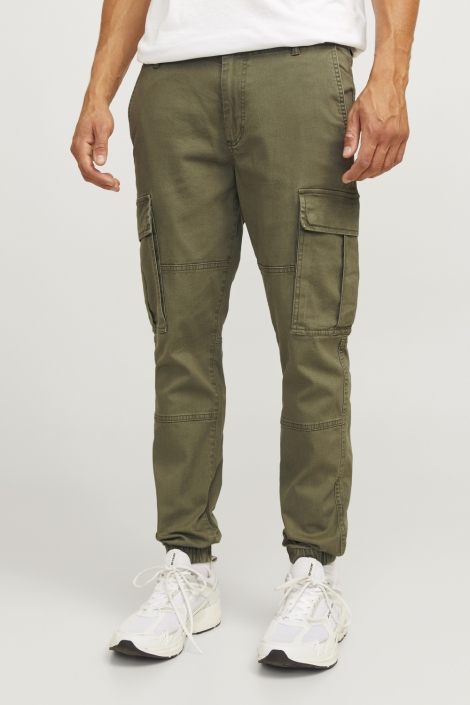JJ Rebel groene heren broek | Model vooraanzicht