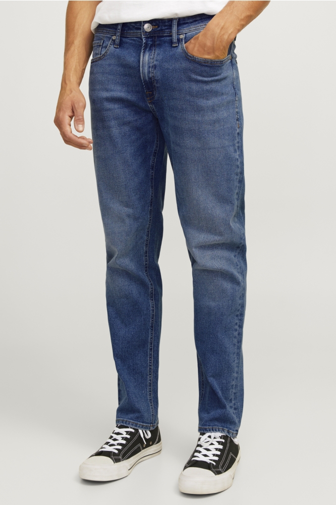 JJ Rebel blauwe heren jeans | Model vooraanzicht