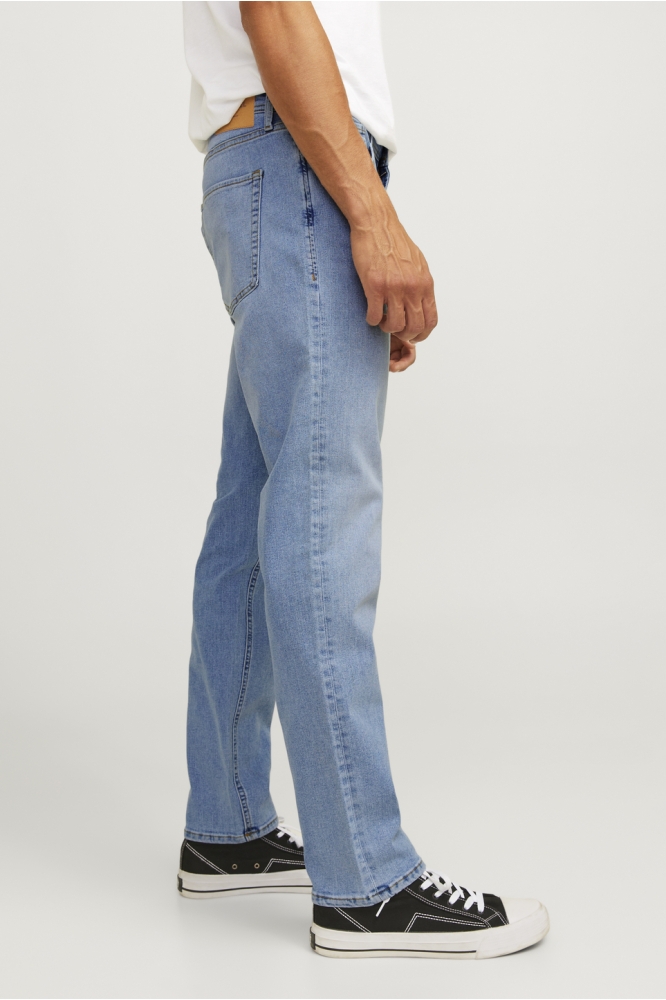 JJ Rebel blauwe heren jeans | Model zijaanzicht