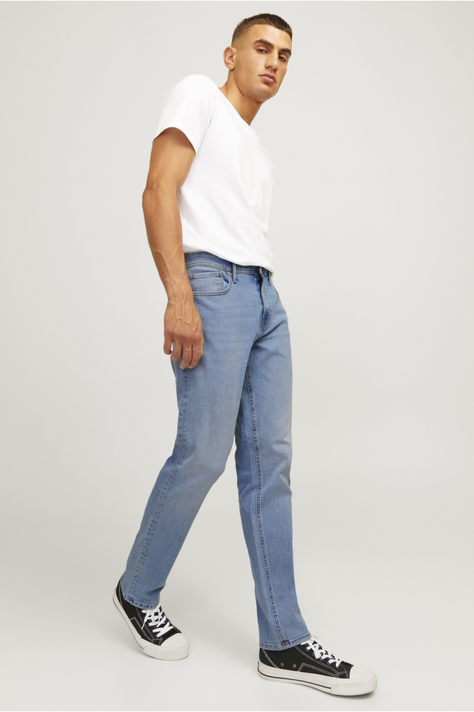 JJ Rebel blauwe heren jeans | Model