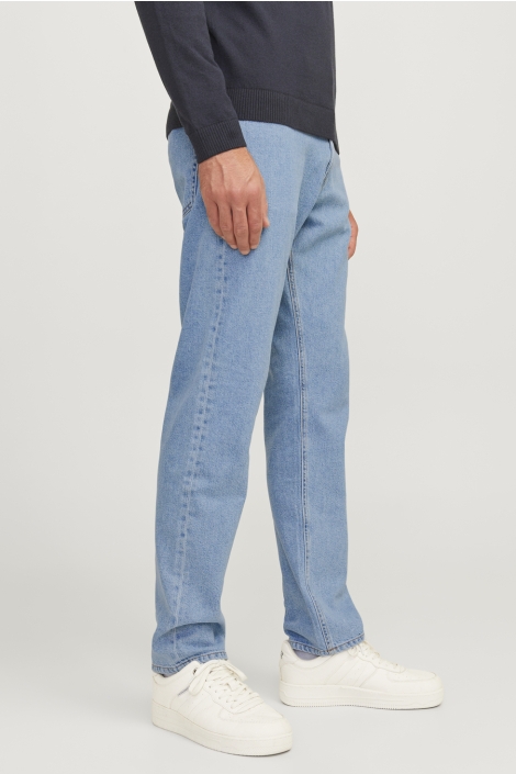 JJ Rebel blauwe heren jeans | Model zijaanzicht