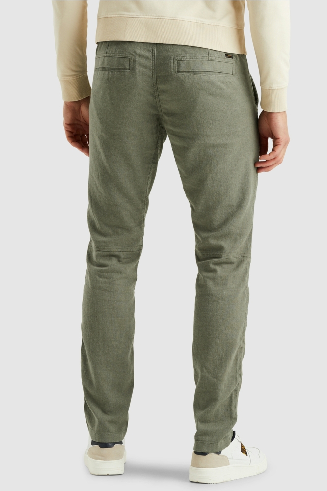 PME legend groene heren broek | Model achteraanzicht