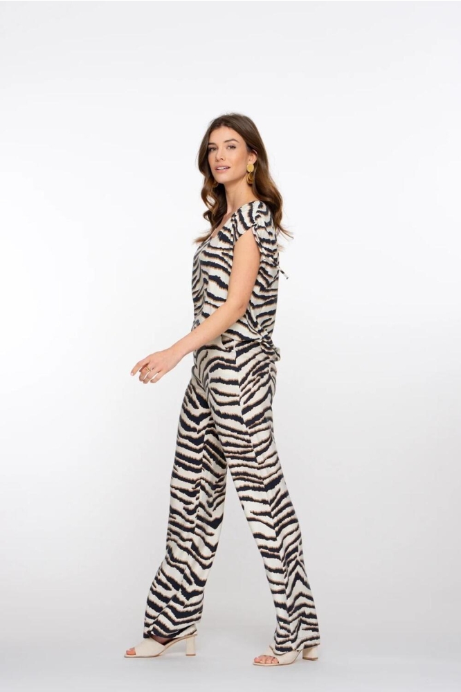 Geisha beige dames broek | Model zijaanzicht