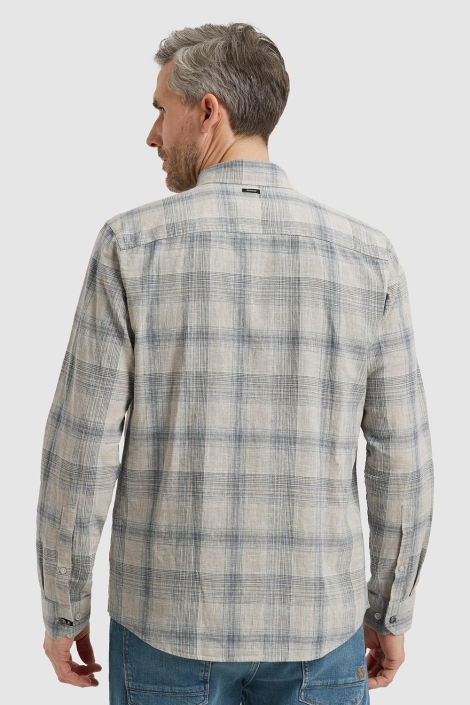 Vanguard beige heren overhemd | Model achteraanzicht