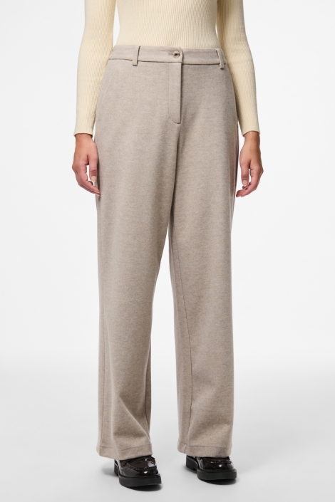 Pieces grijze dames broek | Model vooraanzicht