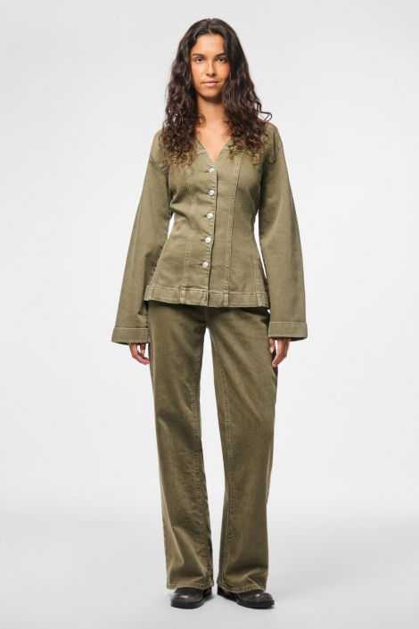 Pieces groene dames jeans | Model