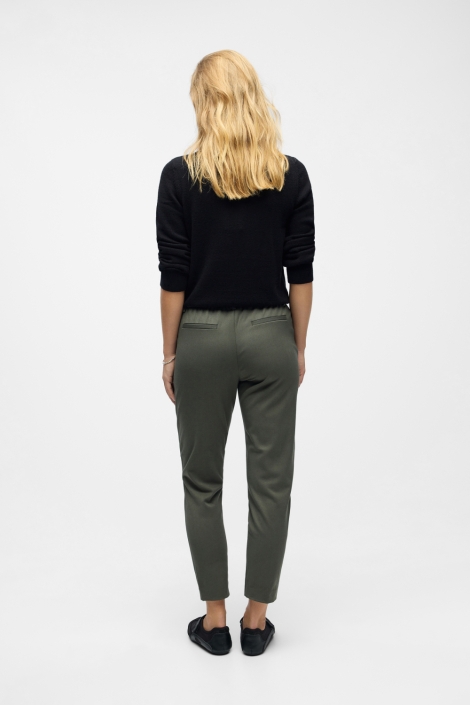 Object groene dames broek | Model