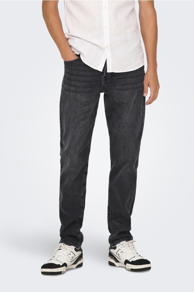 Only & Sons zwarte heren jeans | Model