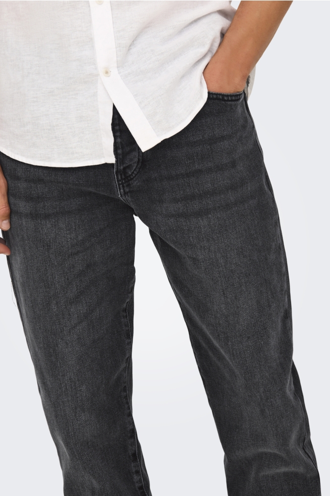 Only & Sons zwarte heren jeans | Close up