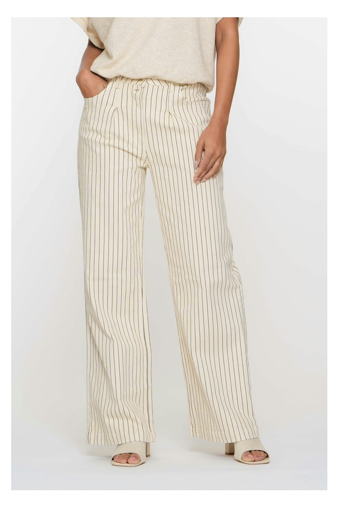 Geisha beige dames jeans | Model vooraanzicht