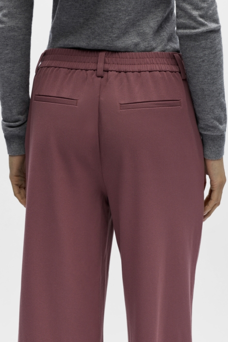 Object roze dames broek | Close up