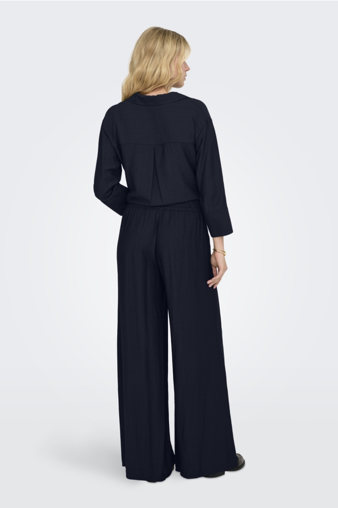 Jacqueline de Yong blauwe dames broek | Model achteraanzicht