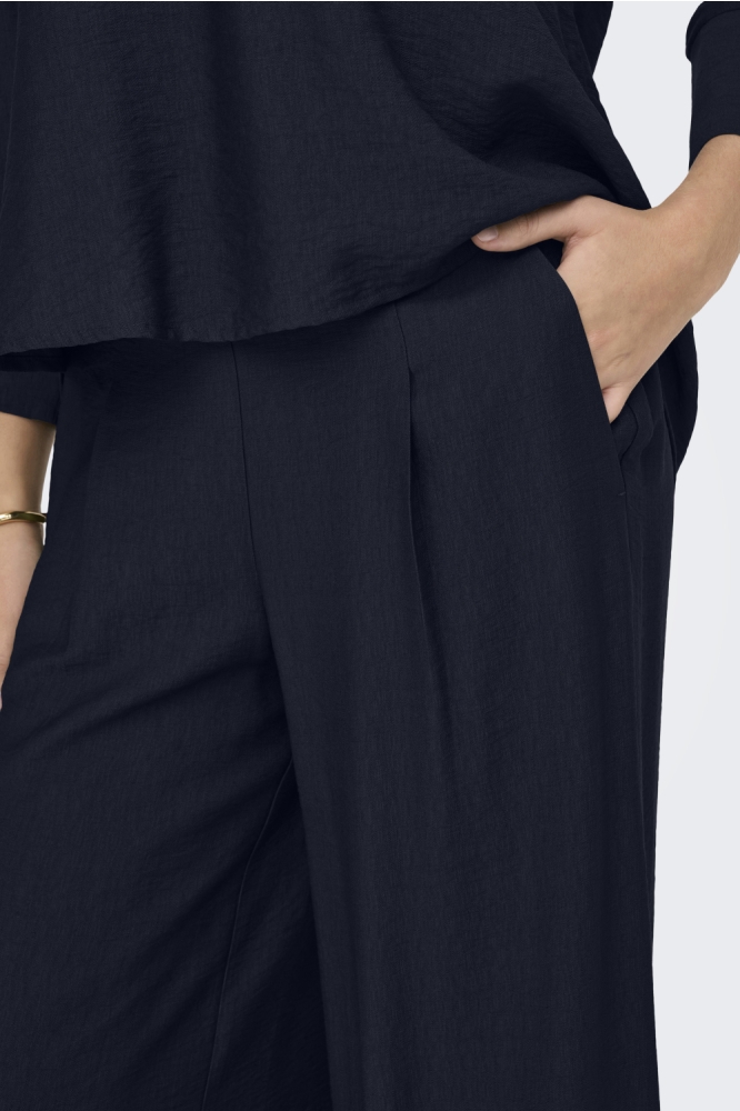 Jacqueline de Yong blauwe dames broek | Close up