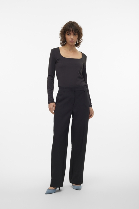 Vero Moda zwarte dames broek | Model