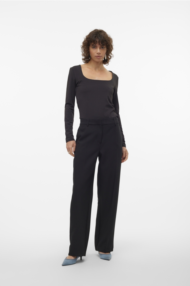 Vero Moda zwarte dames broek | Model