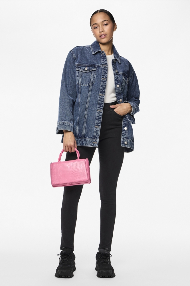 Pieces zwarte dames jeans | Model