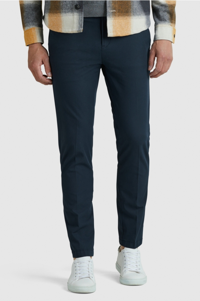 Vanguard blauwe heren broek | Model vooraanzicht