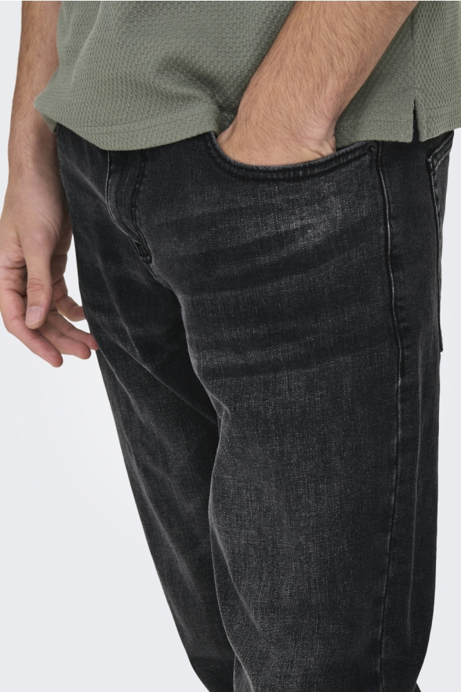Only & Sons zwarte heren jeans | Close up