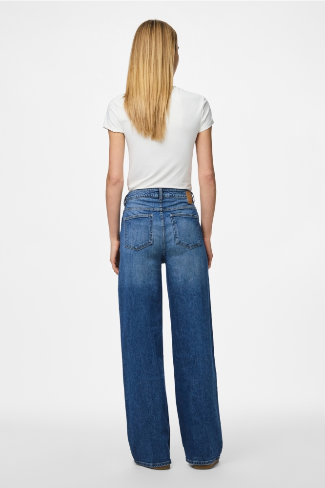 Pieces blauwe dames jeans | Model