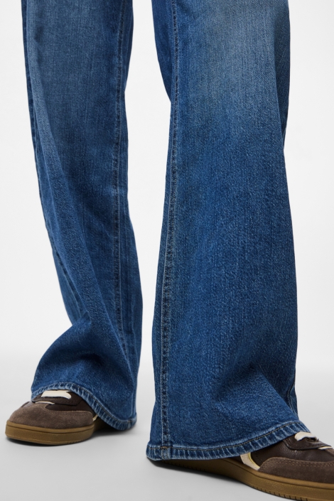 Pieces blauwe dames jeans | Close up