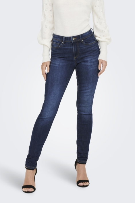Only blauwe dames jeans | Model vooraanzicht