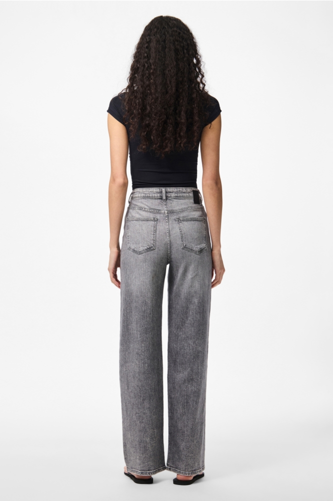 Pieces grijze dames jeans | Model
