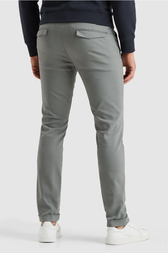 Cast Iron grijze heren broek | Model achteraanzicht