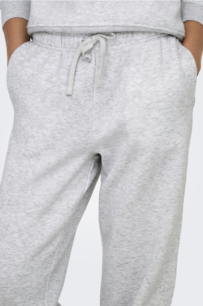 Only grijze dames broek | Close up