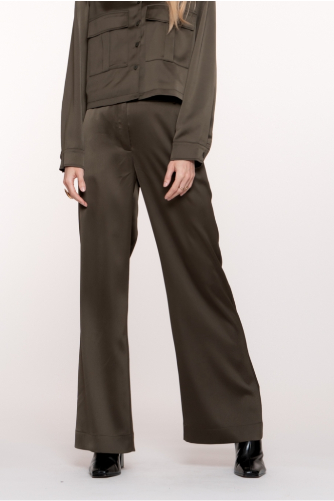 Geisha groene dames broek | Model