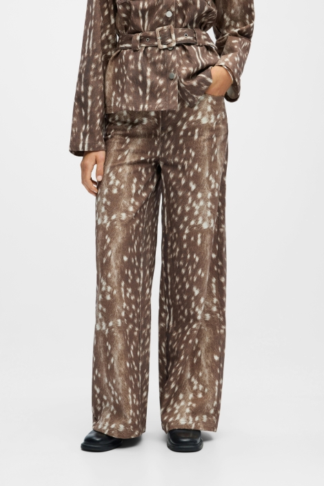 Object bruine dames jeans | Model vooraanzicht