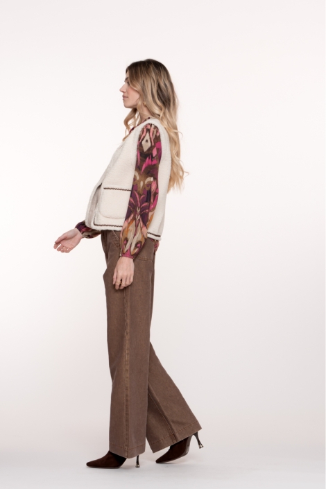 Geisha camel dames jeans | Model zijaanzicht
