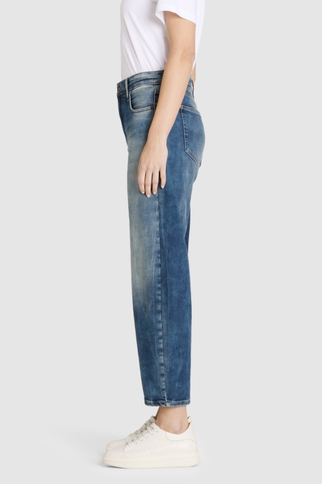 Mac blauwe dames jeans | Model zijaanzicht