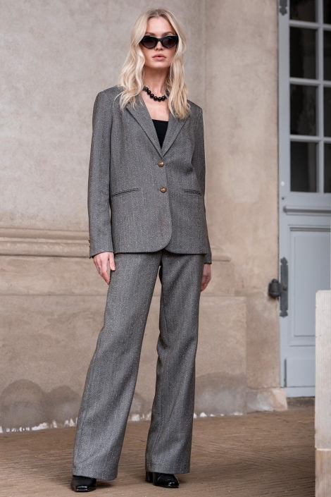 Geisha grijze dames broek | Sfeerbeeld, In situatie